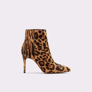 🌸4 for 30🌸 Aldo Wiema Heeled boots Size 7.5